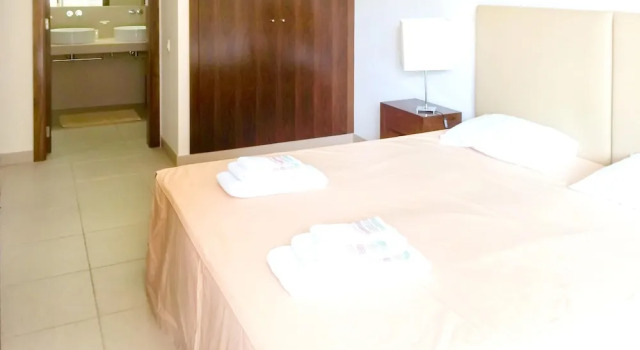 Apartment With 2 Bedrooms in Albufeira, With Pool Access, Furnished Ba, Забронировать Апартаменты/квартира Отели Алгарви с парковкой, Парковка