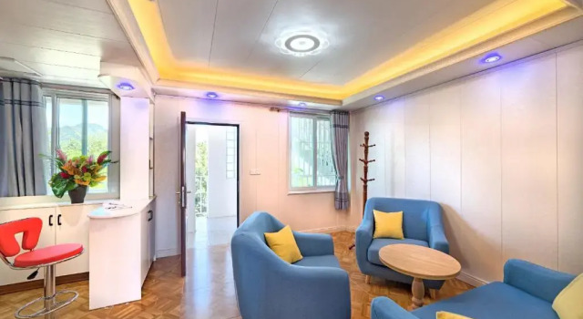 Apartmá s balkonem Riverside Hotel