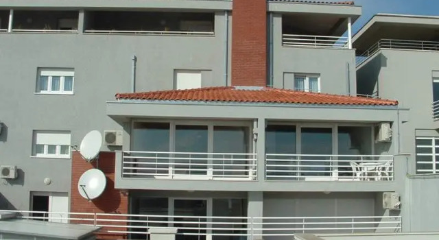 Apartment M