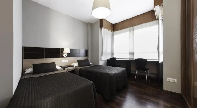 Трёхместные апартаменты Someso Apartamentos Turisticos