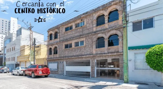 Suite Perfecta Cercana al centro Av Zaragoza S5, Prenota Hotel Hotel a El Bajio con parcheggio, Parcheggio