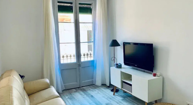 Apartaments Goula, Забронировать Отель Сан-Фелиу-де-Гишольс Baix Empordà
