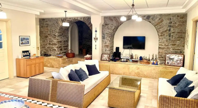 Коттедж с 3 комнатами Mia's Beach House