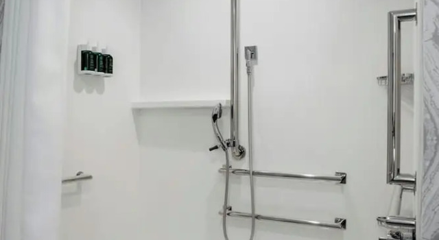 Двухместный номер Standard Courtyard by Marriott Miami Aventura Mall