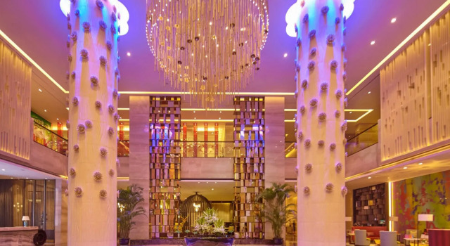 HUALUXE Leshan, Buchen Sie Hotel Leshan Sichuan