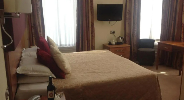 Двухместный номер Standard The George Hotel