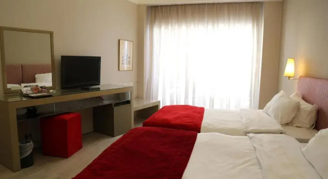 Двухместный номер Premium Warwick Palm Beach Hotel