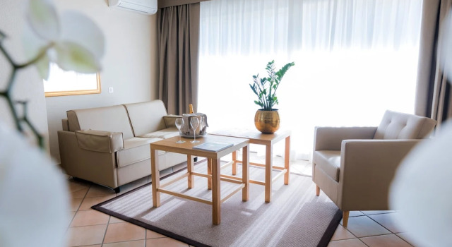 Одноместный полулюкс Parkhotel Delta, Wellbeing Resort