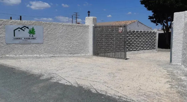 CASA RURAl LADERA KALBLANKE JUNTO CABO DE PALOS 6 PERSONAS, Rezerwuj Hotel Hotele w Murcja z parkingiem, Parking
