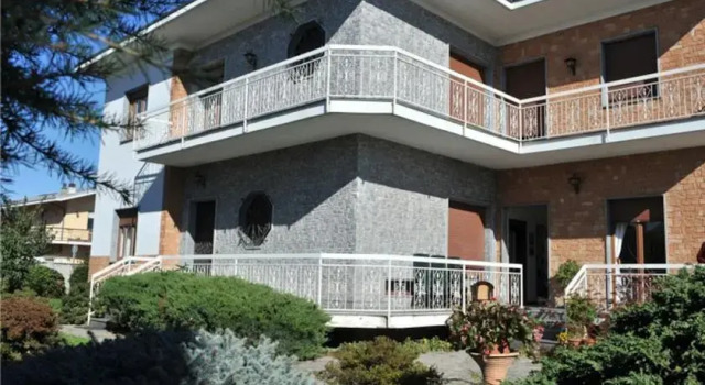 Villa Calcaterra, Boek Villa Villa's in Piemonte, Villa