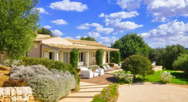 Вилла Villa Paola