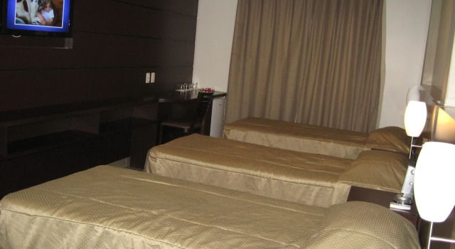 Четырёхместный номер Standard Hotel Lugus