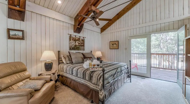 Alto Chalet, 3 Bedrooms, Sleeps 6, Hot Tub, Media Room, Jetted Tub, Book Chalet Alto New Mexico