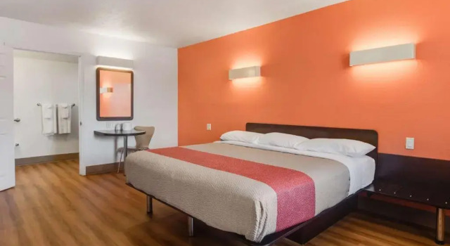 Номер Standard Motel 6-Youngstown, OH