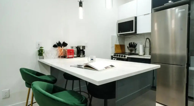 Апартаменты 317-2d Brand New Modern 1BR W D Near Central Park