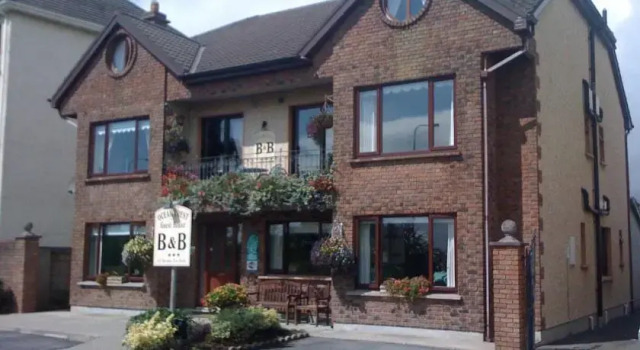 Ocean Crest B&B, Забронировать Отель Отели Голуэй с парковкой, Парковка