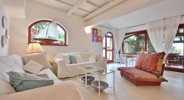 Cottage Dolcevita by KlabHouse, Book Vacation Home Porto Rafael Gallura