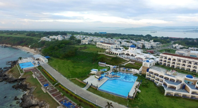 Полулюкс Thunderbird Resorts - Poro Point
