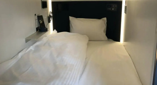 Капсула HEARTSCAPSULEHOTELandSPA