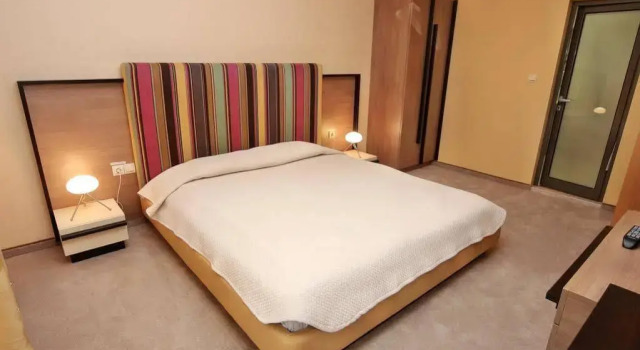 Hotel Berkut, Boek Hotel Brestnik Plovdiv