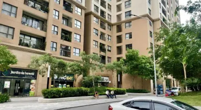 Ember Housing - Vinhomes D'capitale Apartment Hanoi Center