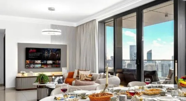 Esteemed 3-and-a-Half BR in Boulevard Point, FULL Burj View, Забронировать Отель Отели Эмирата Дубая 4 звезды, рядом с Дубайский аквариум, 4*