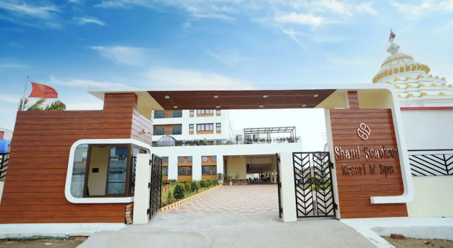 Shanti seaview resort and spa, Book Ferieresort Hoteller i Mandarmani med pool, Swimmingpool
