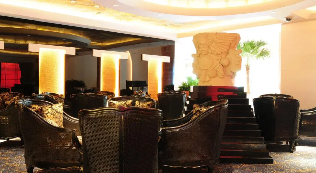 Maya Island Hotel, Rezerwuj Hotel Pekin Pekin