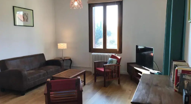 Апартаменты LE CATALPA, centre ville & jardin & parking!