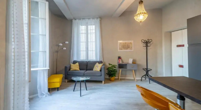 Апартаменты Parma Central Apartments