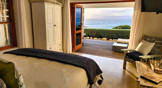 Номер Luxury Kleinzee Oceanfront Guesthouse