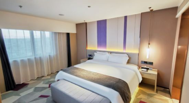Люкс Deluxe Lavande Hotel (Yanji Yanbian Daxue Xishichang)