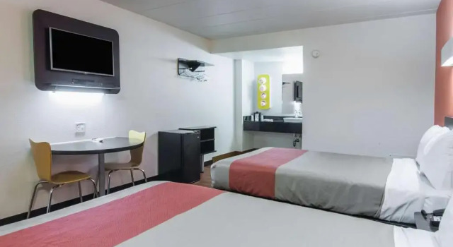 Четырёхместный номер Deluxe Motel 6-Glassboro, NJ - Rowan University