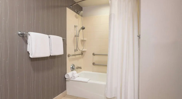 Двухместный номер Standard Courtyard by Marriott Newark-University of Delaware