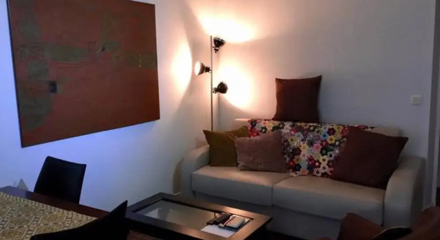 Comfortable 1 Bedroom Apartment in Paris 7th, Забронировать Апартаменты/квартира 7-й округ: Дом Инвалидов Париж, рядом с Espace Nadeshiko Paris France