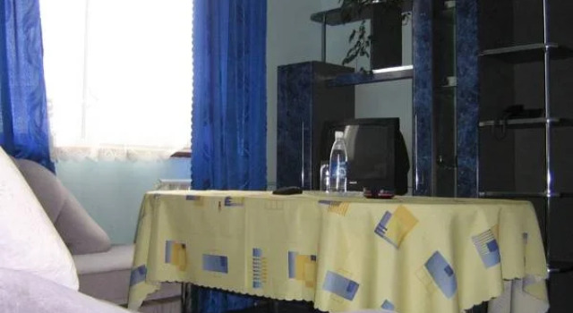Hotel Monarch, Buchen Sie Hotel Kornych Iwano-Frankiwsk