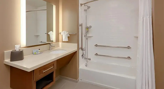 Двухместный номер Standard Staybridge Suites Oklahoma City Dwtn - Bricktown by IHG