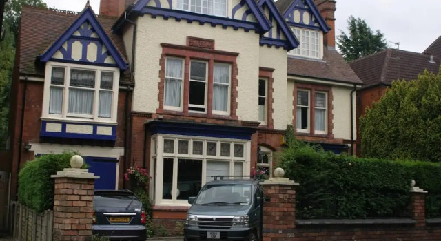 Moseley - House - Sleeps 4 - Parking - Garden, Varaa Hotelli Birmingham West Midlands