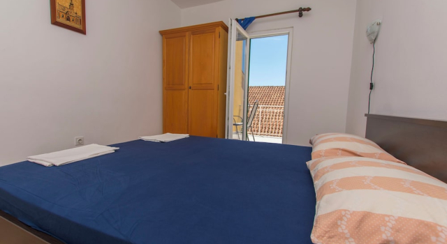 Apartments Selma, Забронировать Апартаменты/квартира Отели Биоград-на-Мору с парковкой, рядом с Частный Пляж «Кемп Сенди», Парковка
