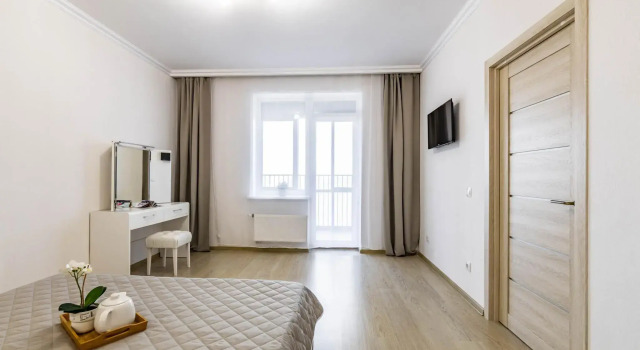 Good House (Гуд Хаус) на улице Азина 25, Забронировать Апартаменты/квартира Отели Городского округа Екатеринбурга - Северный управленческий округ с парковкой, Парковка