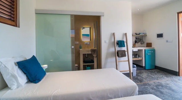 BEACHES ocean view apartments
