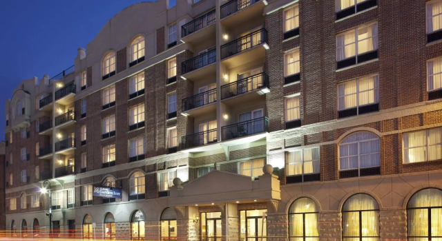 Hilton Garden Inn Savannah Historic District, Забронировать Отель Саванна Джорджия