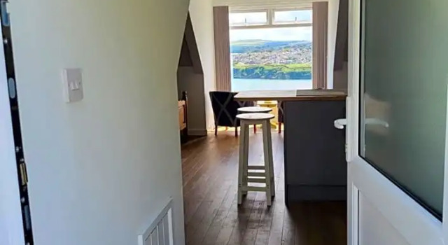 Seasidesteps, Забронировать Отель Фишгард Пембрукшир