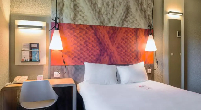 Трёхместный номер Standard ibis Montauban
