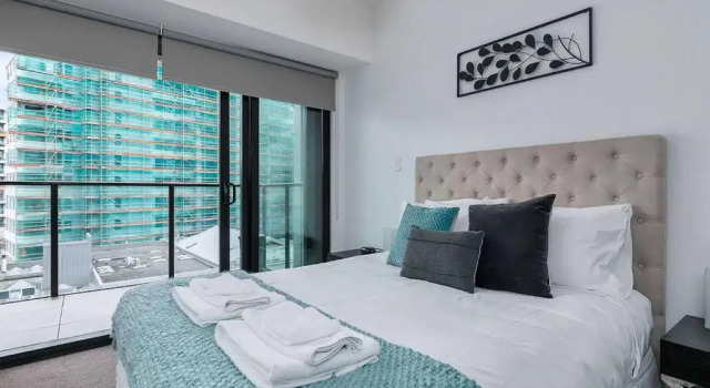 Superb One Bedroom near Britomart by Zodiak Stays