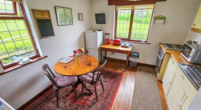 Wringford Farm Annexe, Забронировать Фермерский дом Фермерские дома Англии, Фермерский дом