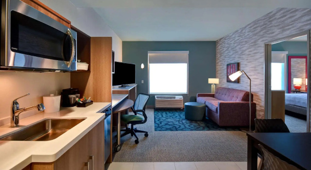 Двухместный люкс c 1 комнатой Home2 Suites by Hilton Odessa