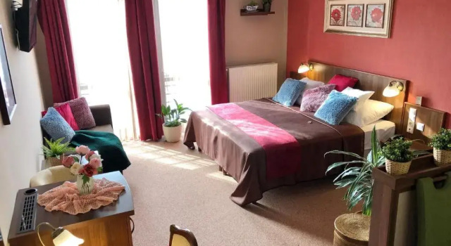 Студия Deluxe Ambrózia Étterem és Panzió