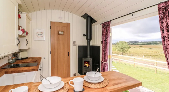 Cwt Caron, Book Hotel Pontrhydfendigaid Glamorgan