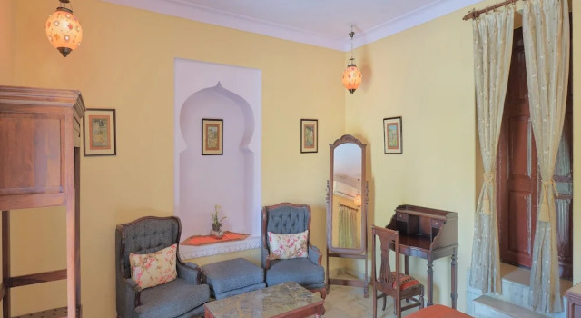 Люкс Fort Dhariyawad Heritage Hotel Udaipur